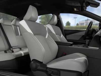 2026 Toyota Camry - Photo 20