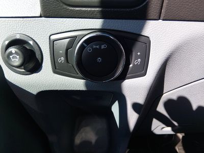 2018 Ford Transit 12 Passenger Wagon - Photo 13