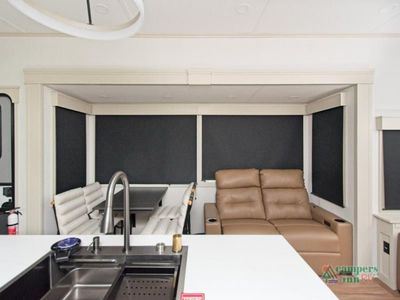 2026 Grand Design Solitude - Photo 11