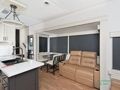 2026 Grand Design Solitude - Photo 12