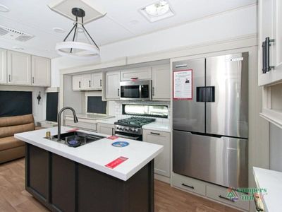 2026 Grand Design Solitude - Photo 9
