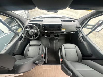 2020 Winnebago VITA — side profile view