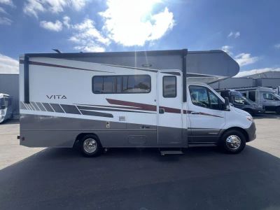 2020 Winnebago VITA — photo 23 view