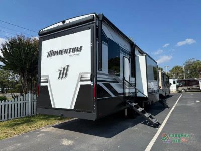 2025 Grand Design Momentum M-Class - Photo 6