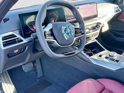 2026 BMW 3 Series — photo 7 view