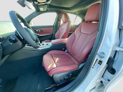 2026 BMW 3 Series — photo 15 view