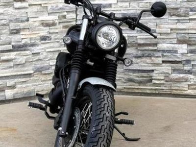 2025 Honda Shadow Phantom ABS - Photo 3
