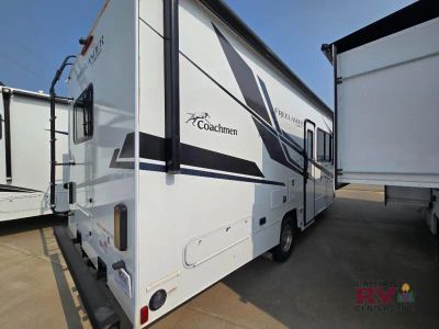 2022 Forest River RV Freelander — photo 9 view
