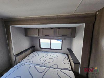 2022 Forest River RV Freelander — photo 33 view