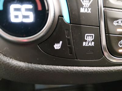 2024 Chevrolet Equinox — photo 17 view