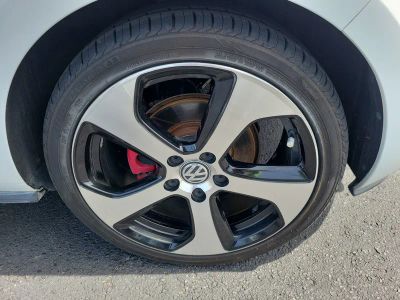 2015 Volkswagen Golf GTI — photo 33 view