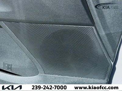 2026 Kia Sorento — photo 23 view