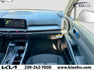 2026 Kia Sorento — photo 17 view