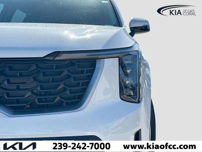 2026 Kia Sorento — photo 9 view