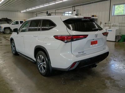 2023 Toyota Highlander — rear three-quarter view