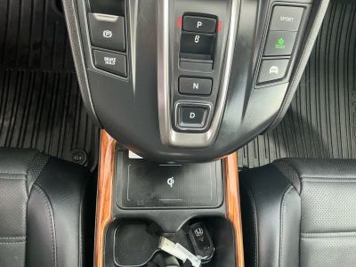 2022 Honda CR-V Hybrid — photo 12 view