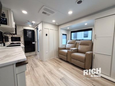 2026 Brinkley Model Ix - Photo 8