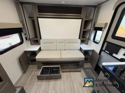 2025 Grand Design Transcend One - Photo 22