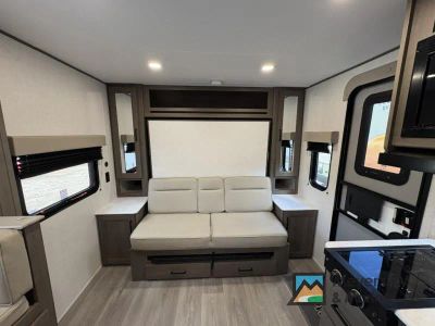 2025 Grand Design Transcend One - Photo 21