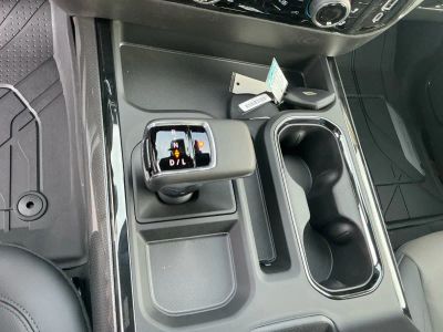 2026 Chevrolet Silverado 1500 — photo 13 view