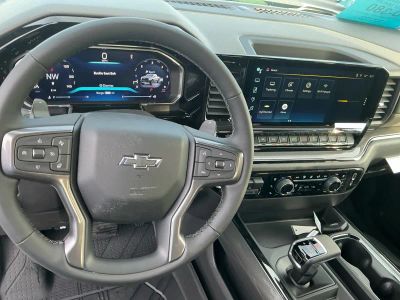 2026 Chevrolet Silverado 1500 — photo 15 view