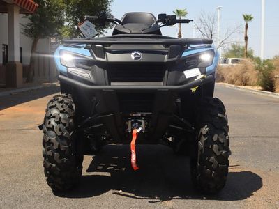 2026 Can-Am Outlander MAX XT 700 - Photo 2