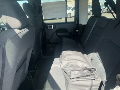 2026 Jeep Wrangler — photo 17 view
