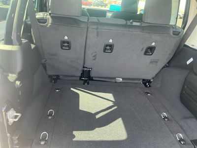 2026 Jeep Wrangler — photo 18 view