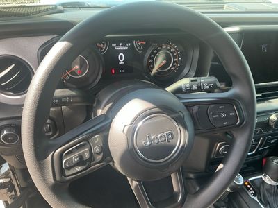 2026 Jeep Wrangler — photo 14 view