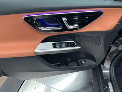 2026 Mercedes-Benz GLC - Photo 11