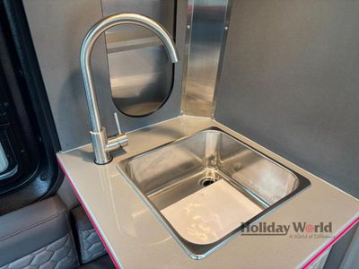 2025 Airstream Interstate - Photo 13