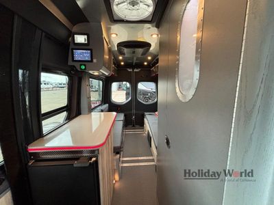 2025 Airstream Interstate - Photo 4