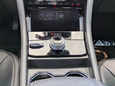 2025 Jeep Grand Cherokee — photo 17 view