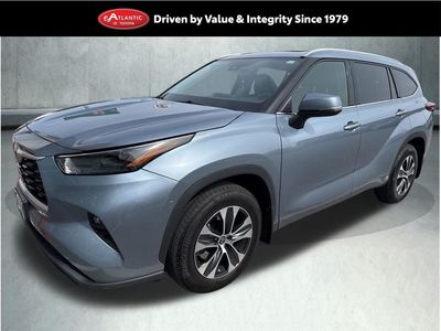 2022 Toyota Highlander - Photo 1