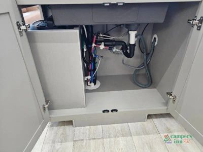 2027 Axiom RV Vendetta — photo 16 view