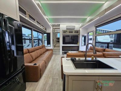 2027 Axiom RV Vendetta — photo 7 view