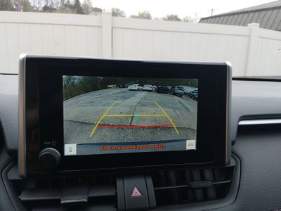 2024 Toyota RAV4 - Photo 16