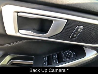 2023 Ford Explorer XLT - Photo 15