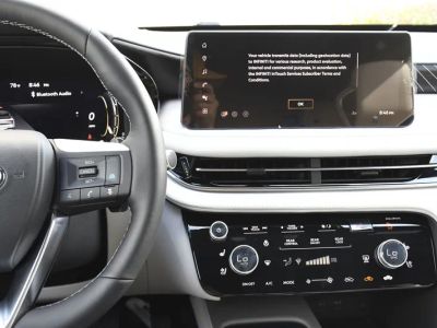 2026 INFINITI QX60 — photo 11 view
