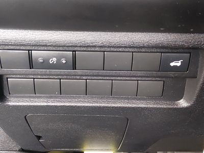 2024 Mitsubishi Outlander - Photo 13