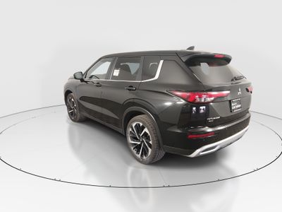 2024 Mitsubishi Outlander - Photo 5