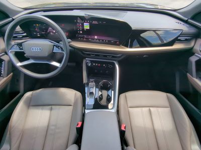 2025 Audi Q5 - Photo 17
