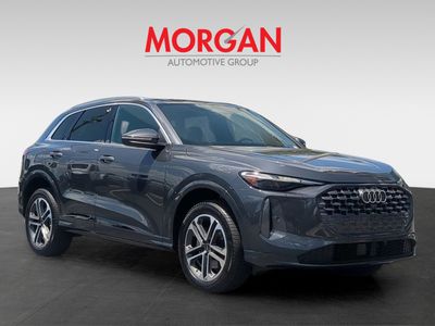 2025 Audi Q5 - Photo 2