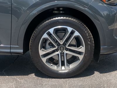 2025 Audi Q5 - Photo 11