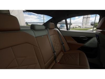 2026 BMW 5 Series — photo 12 view