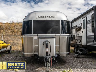 2025 Airstream Flying Cloud - Photo 2