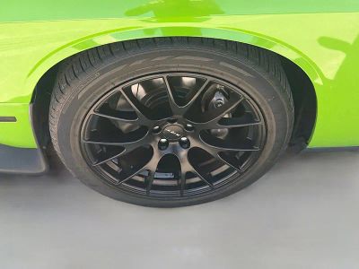 2017 Dodge Challenger — photo 33 view