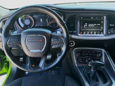 2017 Dodge Challenger — photo 19 view