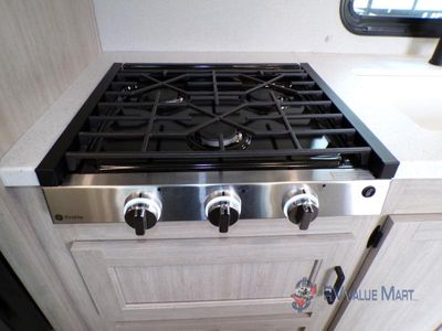 2026 Coachmen RV Catalina Summit Series 8 - Photo 16