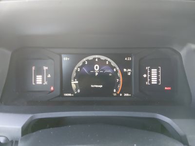 2025 Toyota Tacoma 2WD - Photo 14
